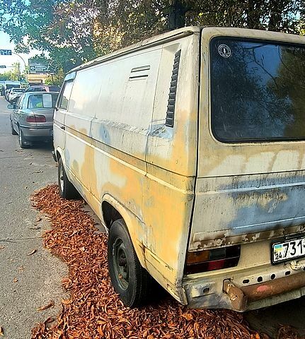 Фольксваген Transporter, объемом двигателя 1.9 л и пробегом 300 тыс. км за 555 $, фото 12 на Automoto.ua