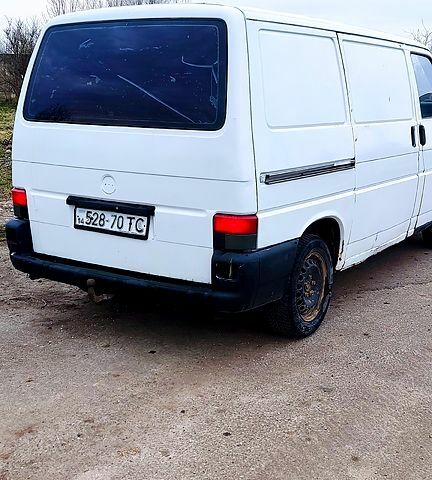 Фольксваген Transporter, объемом двигателя 19 л и пробегом 500 тыс. км за 3100 $, фото 1 на Automoto.ua