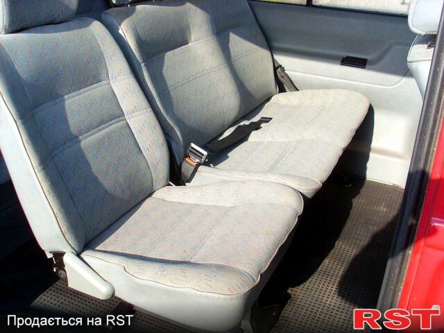 Фольксваген Transporter, объемом двигателя 1.9 л и пробегом 218 тыс. км за 2800 $, фото 2 на Automoto.ua