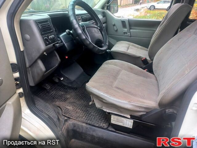 Фольксваген Transporter, объемом двигателя 1.9 л и пробегом 415 тыс. км за 5100 $, фото 5 на Automoto.ua