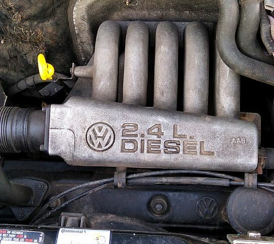 Фольксваген Transporter, объемом двигателя 2.4 л и пробегом 375 тыс. км за 4900 $, фото 9 на Automoto.ua