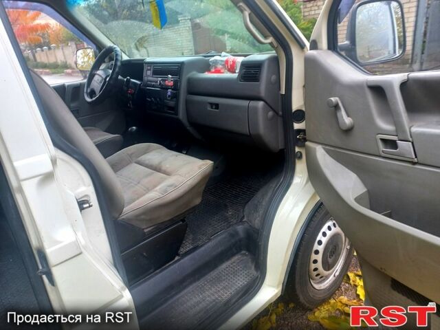 Фольксваген Transporter, объемом двигателя 1.9 л и пробегом 415 тыс. км за 5100 $, фото 3 на Automoto.ua