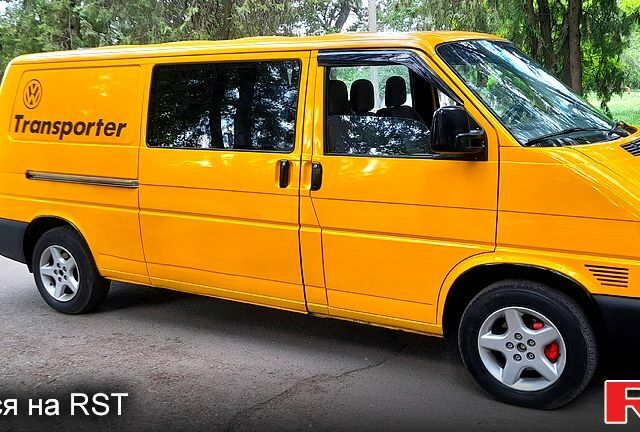 Фольксваген Transporter, объемом двигателя 2.4 л и пробегом 370 тыс. км за 5700 $, фото 2 на Automoto.ua