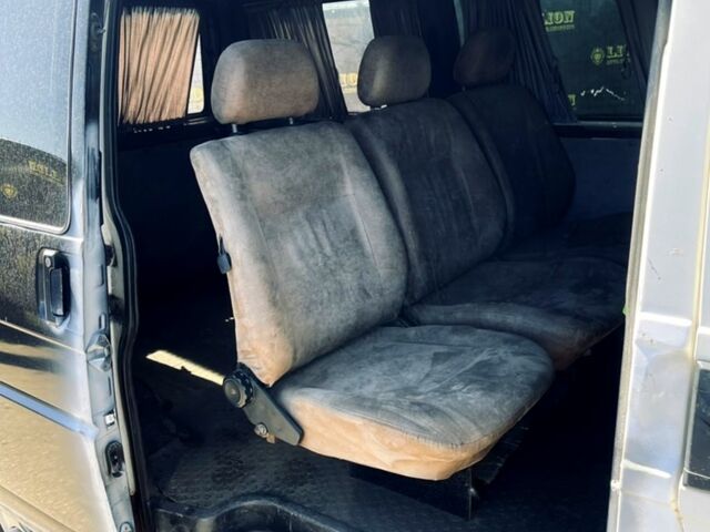 Фольксваген Transporter, объемом двигателя 1.9 л и пробегом 391 тыс. км за 3100 $, фото 3 на Automoto.ua