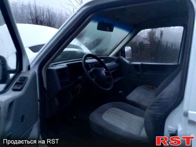 Фольксваген Transporter, объемом двигателя 2 л и пробегом 360 тыс. км за 4500 $, фото 2 на Automoto.ua