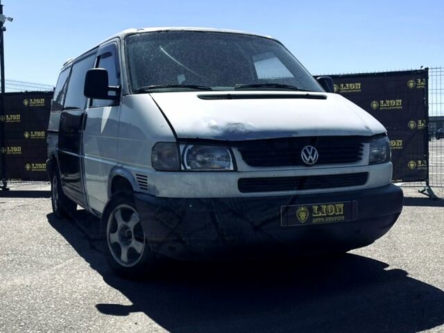 Фольксваген Transporter, объемом двигателя 1.9 л и пробегом 391 тыс. км за 3100 $, фото 1 на Automoto.ua
