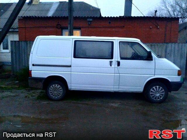 Фольксваген Transporter, объемом двигателя 2 л и пробегом 360 тыс. км за 4500 $, фото 1 на Automoto.ua