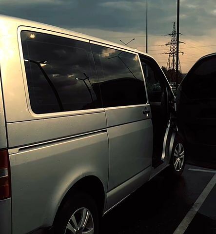 Фольксваген Transporter 2003 в Новомиргороде на Automoto.ua Фольксваген Transporter, объемом двигателя 1.9 л и пробегом 300 тыс. км за 8000 $, фото 1 на Automoto.ua