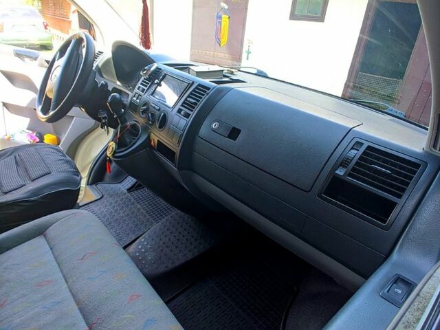 Фольксваген Transporter, об'ємом двигуна 2.5 л та пробігом 260 тис. км за 8000 $, фото 3 на Automoto.ua