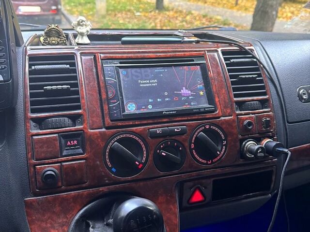 Фольксваген Transporter, объемом двигателя 2.5 л и пробегом 321 тыс. км за 7700 $, фото 5 на Automoto.ua