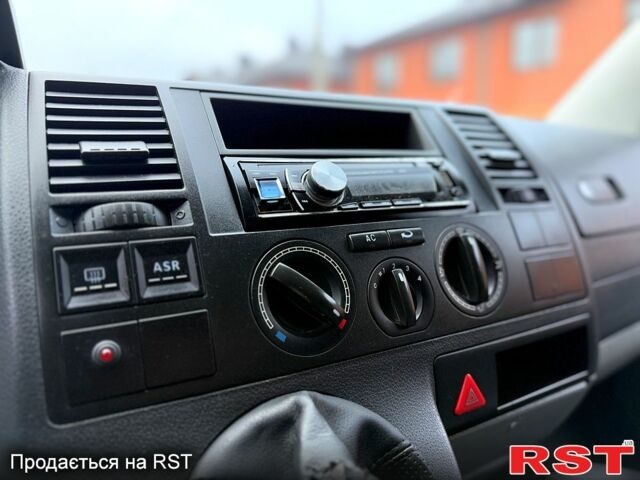 Фольксваген Transporter, объемом двигателя 25 л и пробегом 362 тыс. км за 8800 $, фото 5 на Automoto.ua