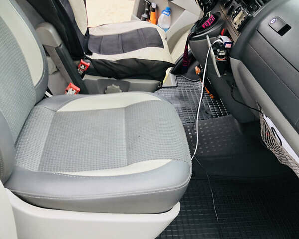 Фольксваген Transporter, объемом двигателя 1.9 л и пробегом 320 тыс. км за 7680 $, фото 7 на Automoto.ua