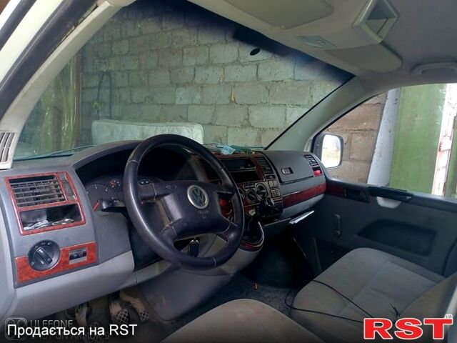 Фольксваген Transporter, объемом двигателя 2.5 л и пробегом 295 тыс. км за 4449 $, фото 2 на Automoto.ua