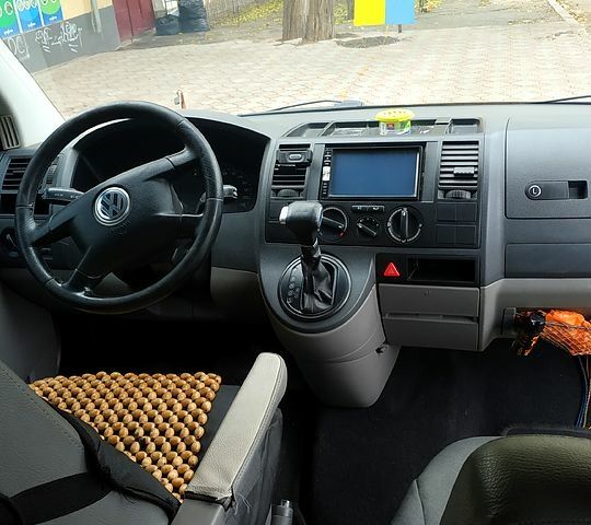 Фольксваген Transporter, объемом двигателя 2.5 л и пробегом 315 тыс. км за 7999 $, фото 10 на Automoto.ua