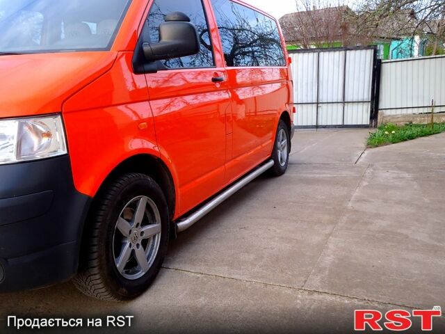 Фольксваген Transporter, объемом двигателя 1.9 л и пробегом 330 тыс. км за 11200 $, фото 1 на Automoto.ua
