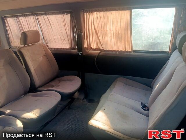 Фольксваген Transporter, объемом двигателя 2 л и пробегом 300 тыс. км за 3200 $, фото 3 на Automoto.ua