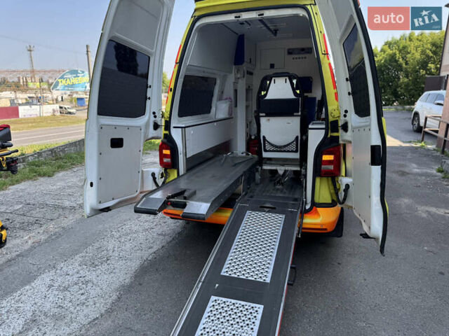 Желтый Фольксваген Transporter, объемом двигателя 1.97 л и пробегом 320 тыс. км за 27500 $, фото 17 на Automoto.ua