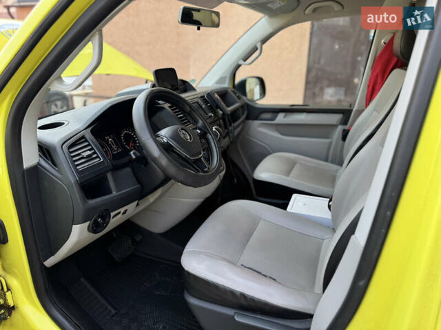 Желтый Фольксваген Transporter, объемом двигателя 1.97 л и пробегом 320 тыс. км за 27500 $, фото 10 на Automoto.ua