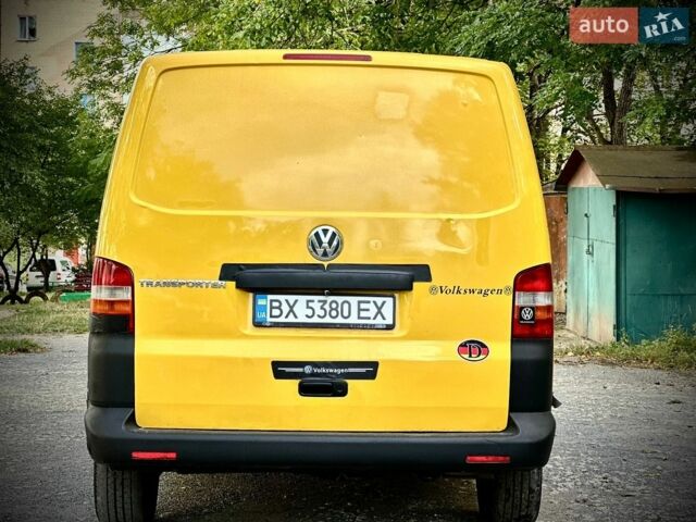 Желтый Фольксваген Transporter, объемом двигателя 2 л и пробегом 294 тыс. км за 6800 $, фото 17 на Automoto.ua