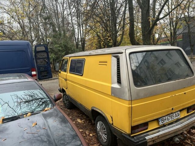 Жовтий Фольксваген Transporter, об'ємом двигуна 1.6 л та пробігом 333 тис. км за 1300 $, фото 3 на Automoto.ua