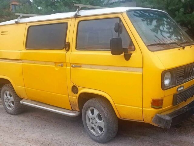 Желтый Фольксваген Transporter, объемом двигателя 1.6 л и пробегом 200 тыс. км за 1600 $, фото 6 на Automoto.ua