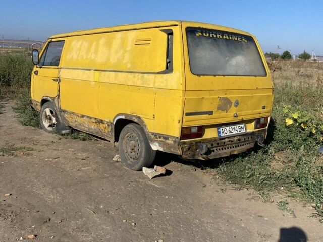 Жовтий Фольксваген Transporter, об'ємом двигуна 1.6 л та пробігом 350 тис. км за 500 $, фото 1 на Automoto.ua