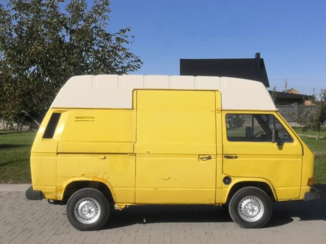 Желтый Фольксваген Transporter, объемом двигателя 1.6 л и пробегом 584 тыс. км за 1500 $, фото 2 на Automoto.ua