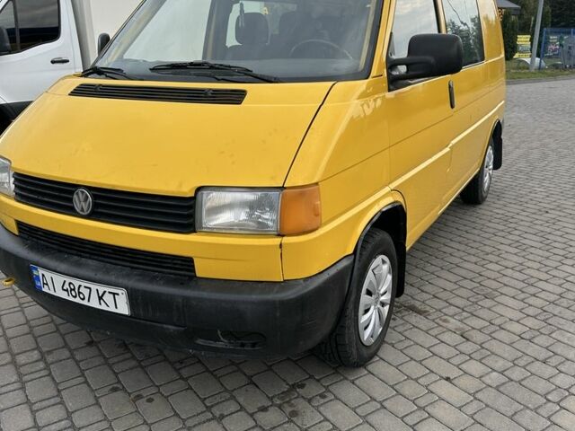 Жовтий Фольксваген Transporter, об'ємом двигуна 1.9 л та пробігом 320 тис. км за 4000 $, фото 1 на Automoto.ua