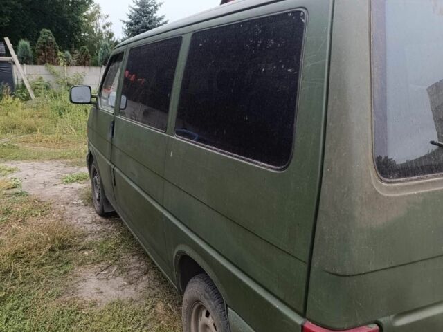 Желтый Фольксваген Transporter, объемом двигателя 1.9 л и пробегом 180 тыс. км за 4000 $, фото 2 на Automoto.ua
