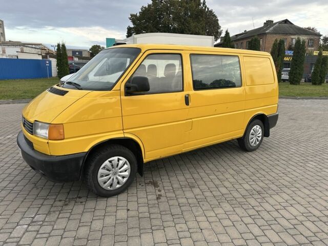 Жовтий Фольксваген Transporter, об'ємом двигуна 1.9 л та пробігом 320 тис. км за 4000 $, фото 2 на Automoto.ua