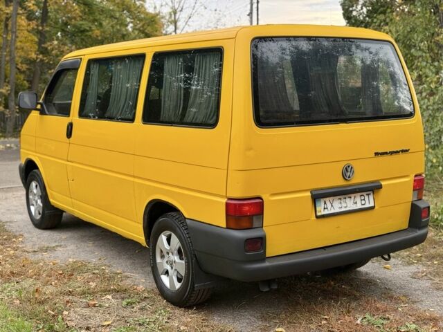 Желтый Фольксваген Transporter, объемом двигателя 1.9 л и пробегом 373 тыс. км за 5300 $, фото 2 на Automoto.ua