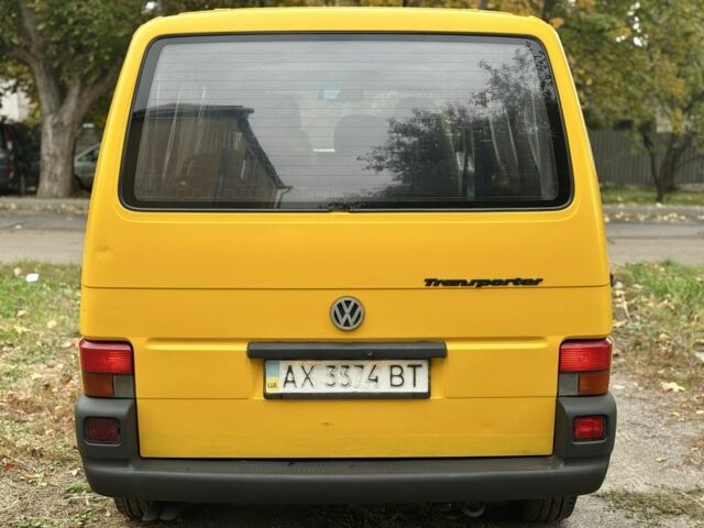 Желтый Фольксваген Transporter, объемом двигателя 1.9 л и пробегом 373 тыс. км за 5300 $, фото 7 на Automoto.ua