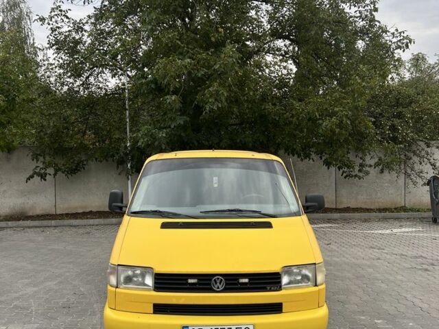 Жовтий Фольксваген Transporter, об'ємом двигуна 2.5 л та пробігом 590 тис. км за 5200 $, фото 1 на Automoto.ua