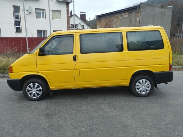 Желтый Фольксваген Transporter, объемом двигателя 1.9 л и пробегом 340 тыс. км за 6150 $, фото 6 на Automoto.ua