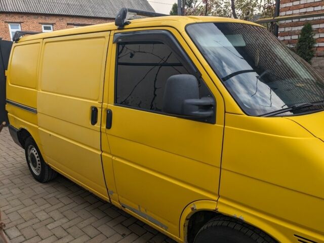 Фольксваген Transporter 2003 в Мукачеве на Automoto.ua Желтый Фольксваген Transporter, объемом двигателя 2.5 л и пробегом 180 тыс. км за 4000 $, фото 3 на Automoto.ua