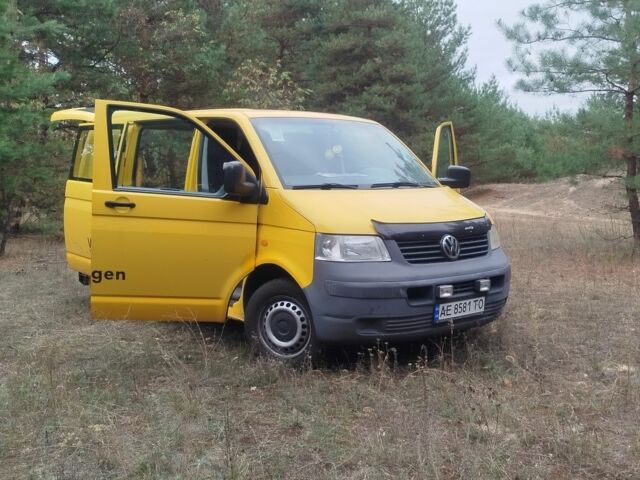Жовтий Фольксваген Transporter, об'ємом двигуна 1.9 л та пробігом 220 тис. км за 6700 $, фото 5 на Automoto.ua