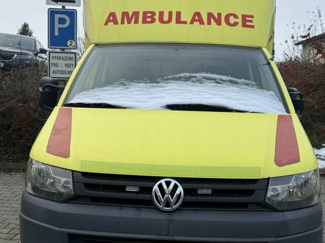 Желтый Фольксваген Transporter, объемом двигателя 0 л и пробегом 482 тыс. км за 7698 $, фото 2 на Automoto.ua