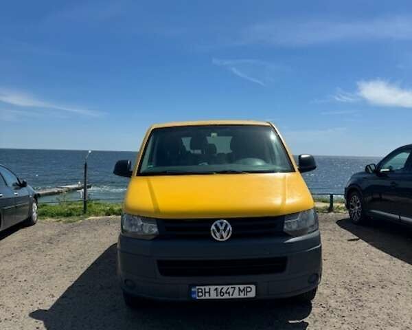 Желтый Фольксваген Transporter, объемом двигателя 1.98 л и пробегом 318 тыс. км за 8999 $, фото 10 на Automoto.ua