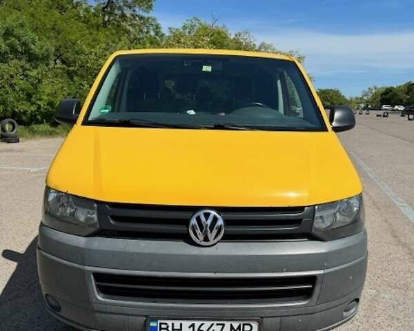 Желтый Фольксваген Transporter, объемом двигателя 1.98 л и пробегом 318 тыс. км за 8999 $, фото 5 на Automoto.ua