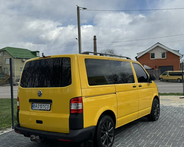 Желтый Фольксваген Transporter, объемом двигателя 1.97 л и пробегом 290 тыс. км за 15300 $, фото 7 на Automoto.ua