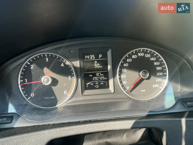 Желтый Фольксваген Transporter, объемом двигателя 1.97 л и пробегом 290 тыс. км за 15300 $, фото 1 на Automoto.ua