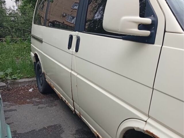 Жовтий Фольксваген Transporter, об'ємом двигуна 1.9 л та пробігом 3 тис. км за 3000 $, фото 5 на Automoto.ua