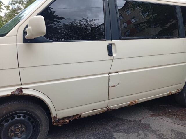 Жовтий Фольксваген Transporter, об'ємом двигуна 1.9 л та пробігом 3 тис. км за 3000 $, фото 1 на Automoto.ua