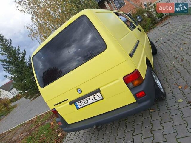 Жовтий Фольксваген Transporter, об'ємом двигуна 1.9 л та пробігом 297 тис. км за 4300 $, фото 9 на Automoto.ua