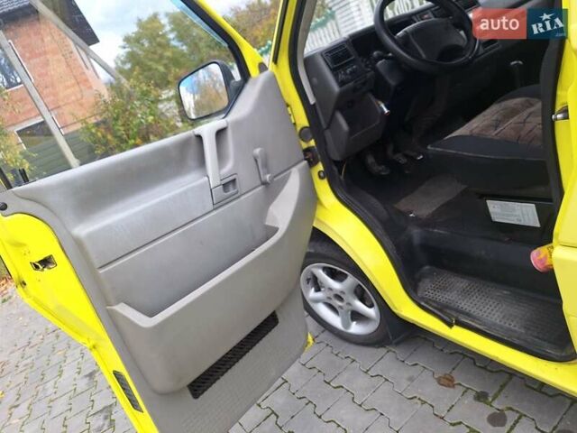 Жовтий Фольксваген Transporter, об'ємом двигуна 1.9 л та пробігом 297 тис. км за 4300 $, фото 30 на Automoto.ua