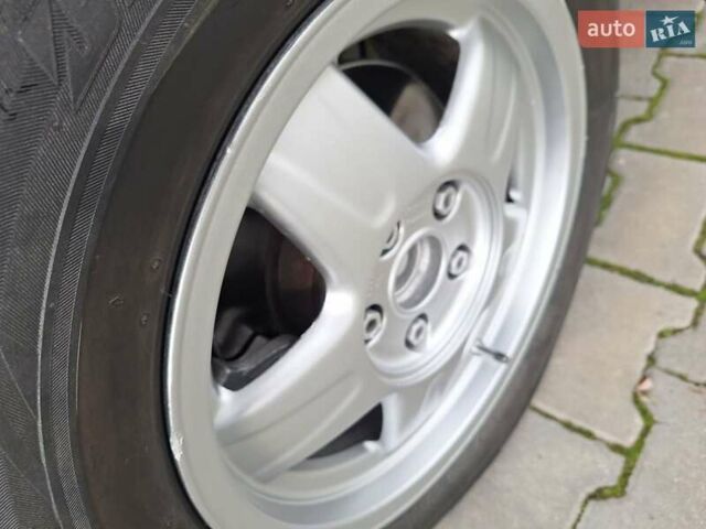 Жовтий Фольксваген Transporter, об'ємом двигуна 1.9 л та пробігом 297 тис. км за 4300 $, фото 15 на Automoto.ua