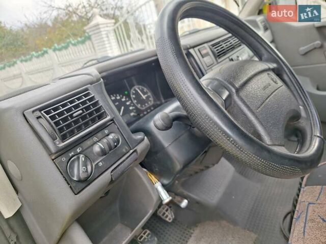 Жовтий Фольксваген Transporter, об'ємом двигуна 1.9 л та пробігом 297 тис. км за 4300 $, фото 31 на Automoto.ua