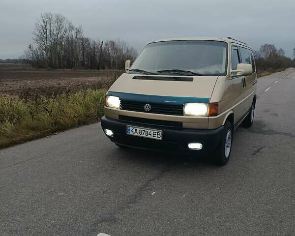 Желтый Фольксваген Transporter, объемом двигателя 2.38 л и пробегом 350 тыс. км за 7000 $, фото 16 на Automoto.ua