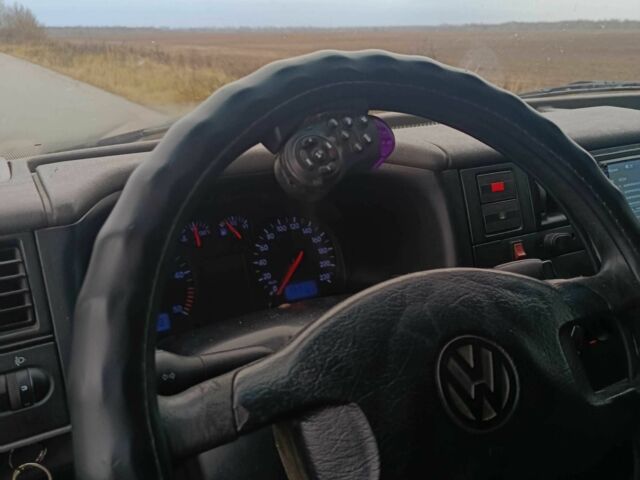 Жовтий Фольксваген Transporter, об'ємом двигуна 2.4 л та пробігом 350 тис. км за 7000 $, фото 17 на Automoto.ua