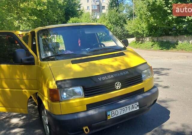 Желтый Фольксваген Transporter, объемом двигателя 0 л и пробегом 312 тыс. км за 5600 $, фото 10 на Automoto.ua